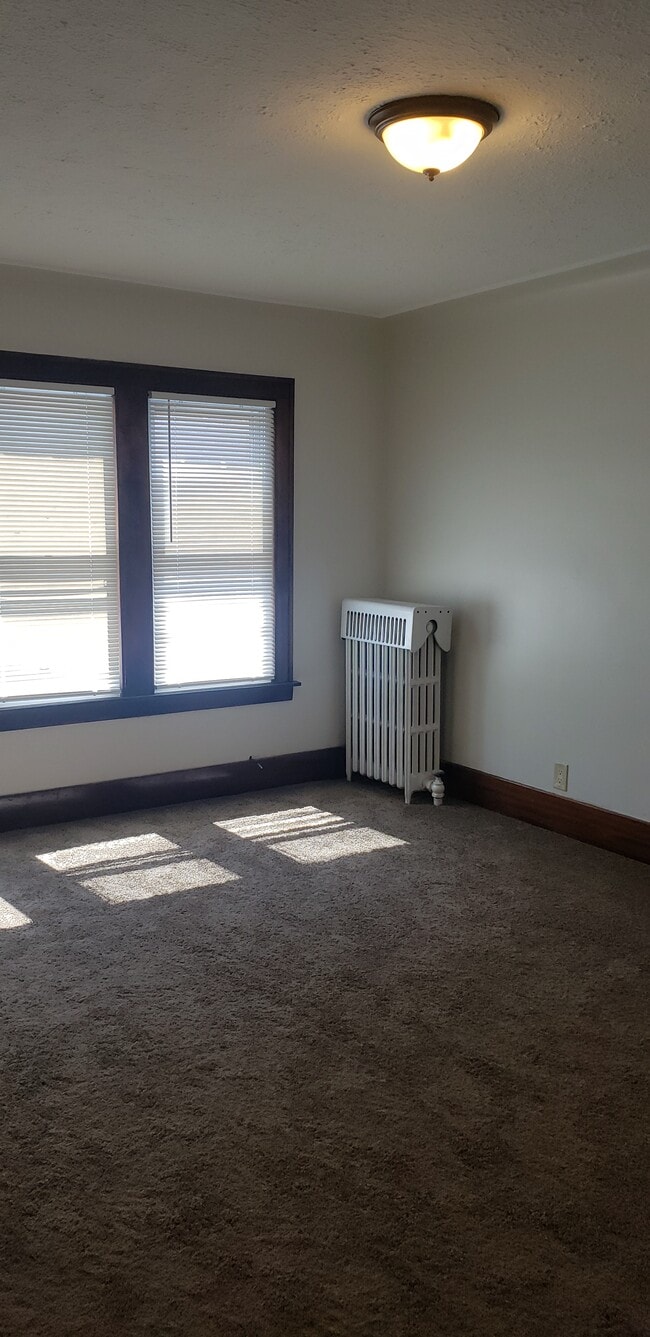 living room - 7651 Freda St