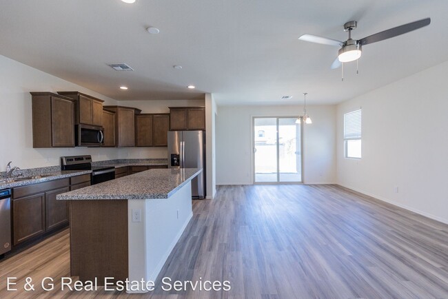 Building Photo - 3 br, 2 bath House - 17736 W Paraiso Drive