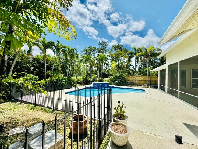 Building Photo - 6174 Royal Palm Beach Blvd