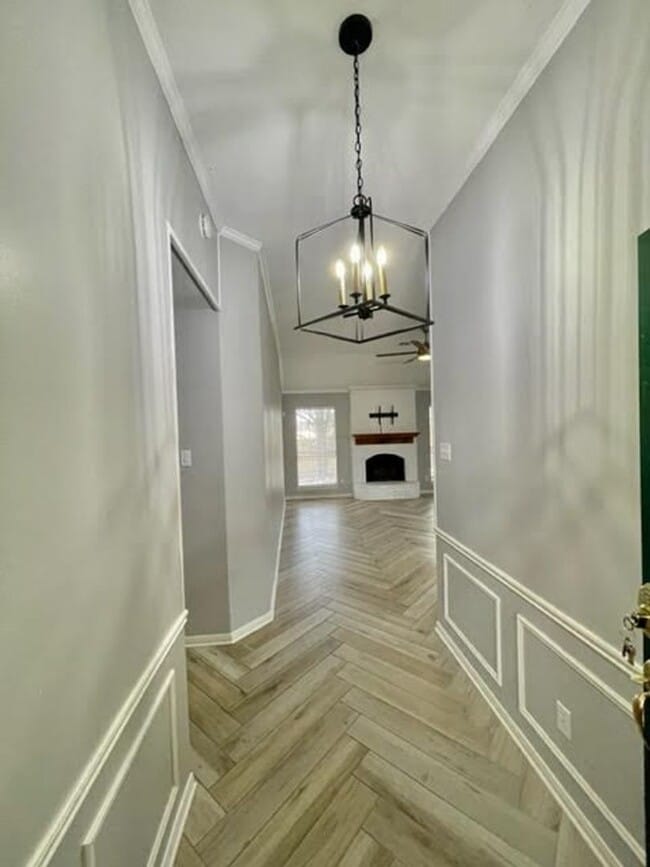 Building Photo - 611 Aspen Incline Dr