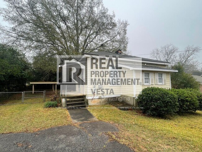 Building Photo - 110 W Ridge Cir