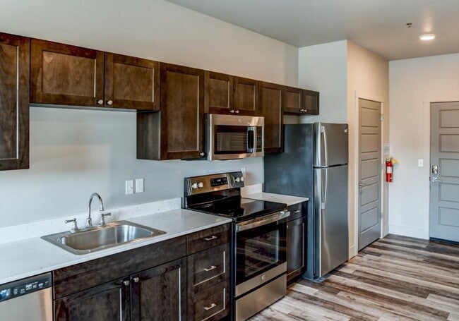 Studio. 1 Bed Kitchen - GDG The Meridian Apartments