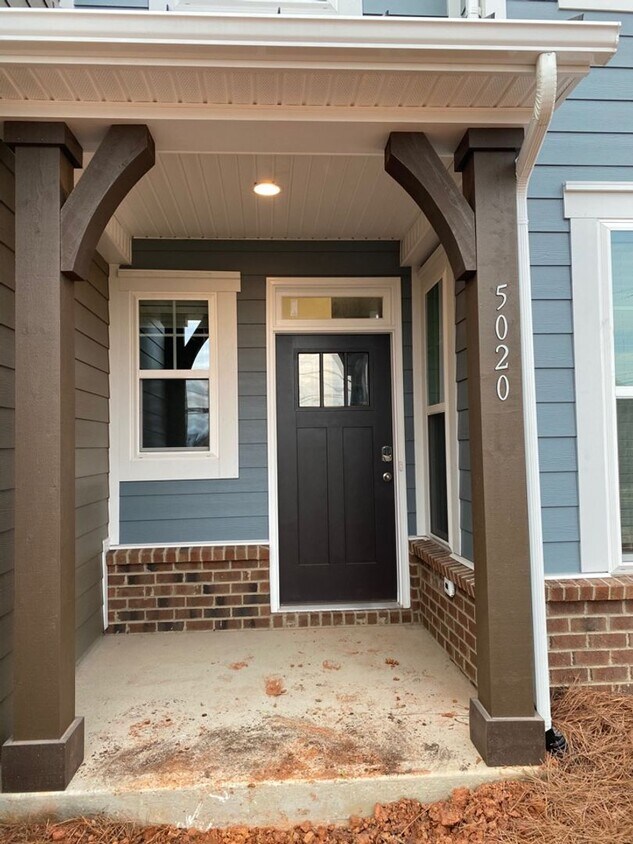 Primary Photo - Townhome with 3 BR/2.5BA one car garage lo...