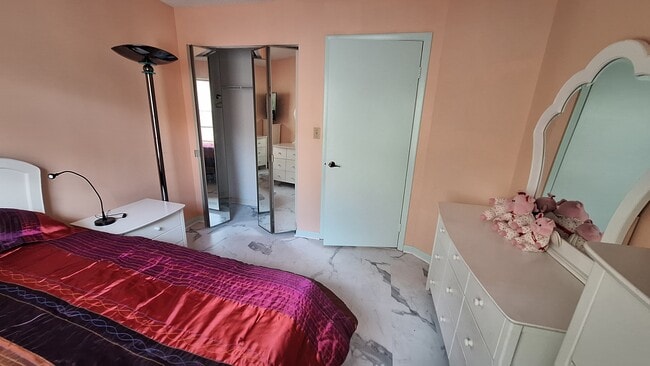 Foto del edificio - 18899 La Costa Ln