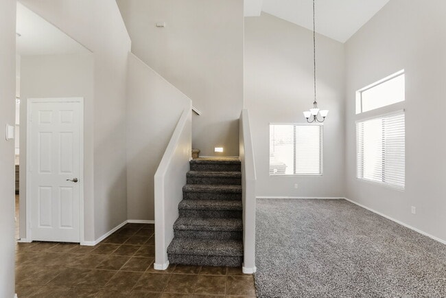 Building Photo - 8952 W Alda Way