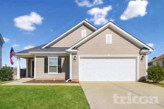 Building Photo - 42 Yadkin St