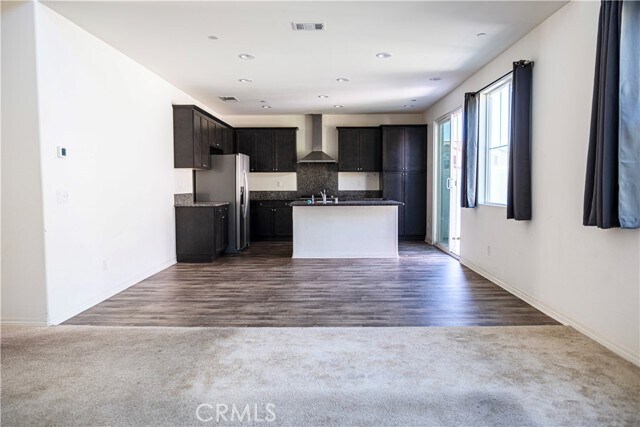 Foto del edificio - 16458 Globetrotter Ave