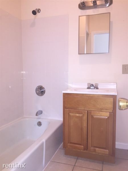 Building Photo - 767 Congress Ave