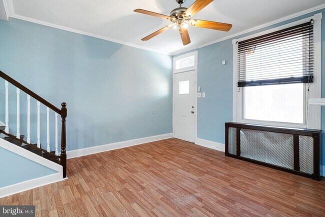 Foto del edificio - 447 N Wilton St