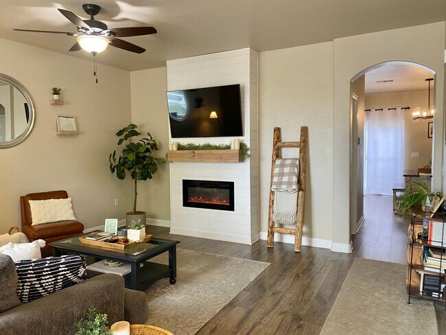 Foto del edificio - 12787 Ivy St