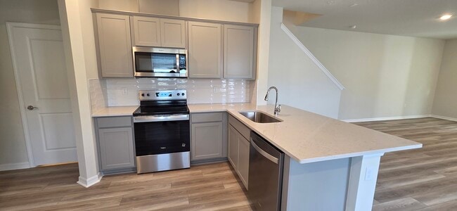 Foto del edificio - 3315 Canyon Bay Pt