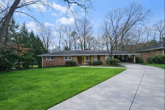 Foto del edificio - 2731 Hilo Ct