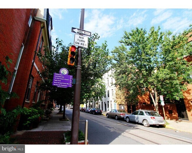 Foto del edificio - 413 S 11th St