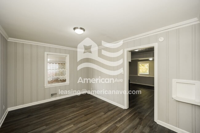 Building Photo - 121 N Page St