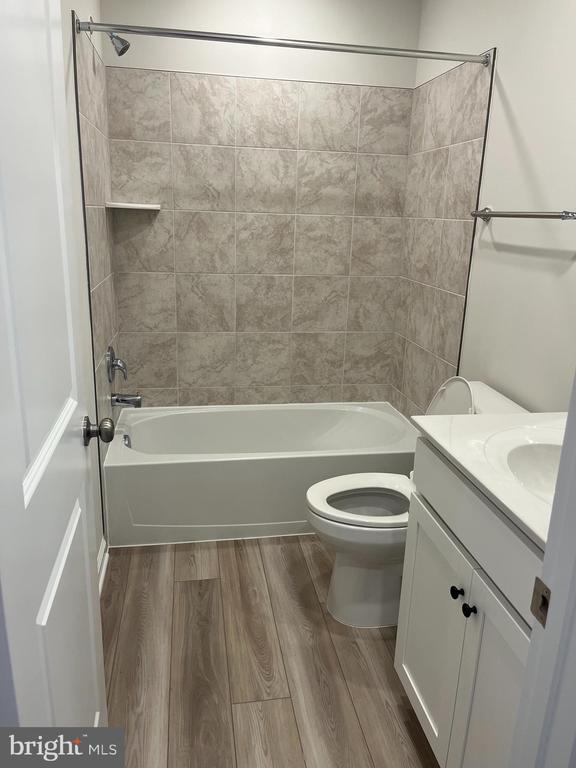 Building Photo - 332 Watercourse Dr