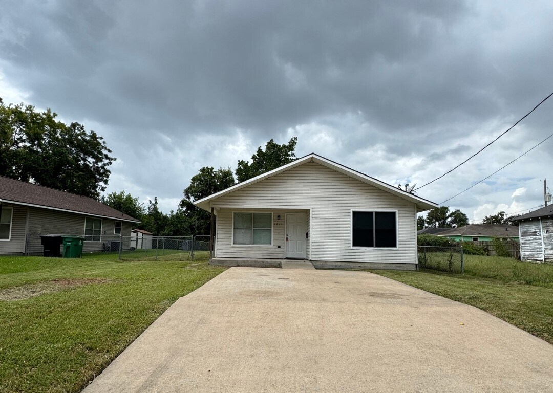 Foto principal - 1811 Benson St