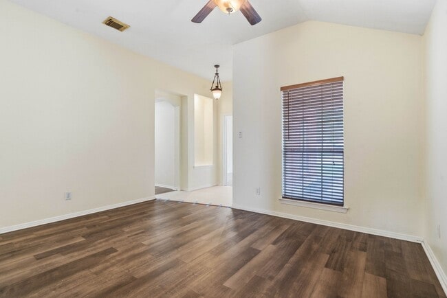 Foto del edificio - 21107 Stoney Haven Dr