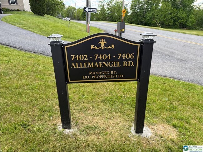 Foto del edificio - 7406 Allemaengel Rd