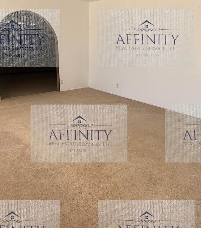 Building Photo - 3 bedroom home