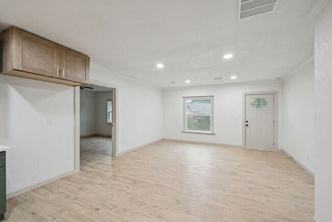 Foto del edificio - 848 N Gary Pl
