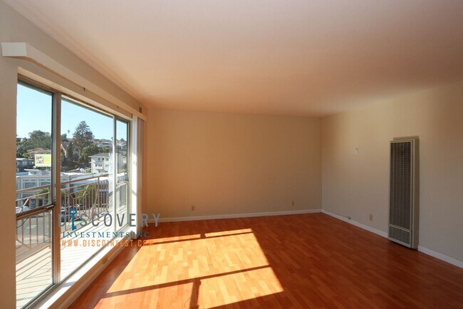 Foto del edificio - Mandana Blvd. 466 (Lease only)