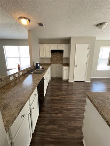 Building Photo - 625 Spillway Dr