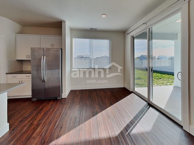 Foto del edificio - 9357 W Clancy St