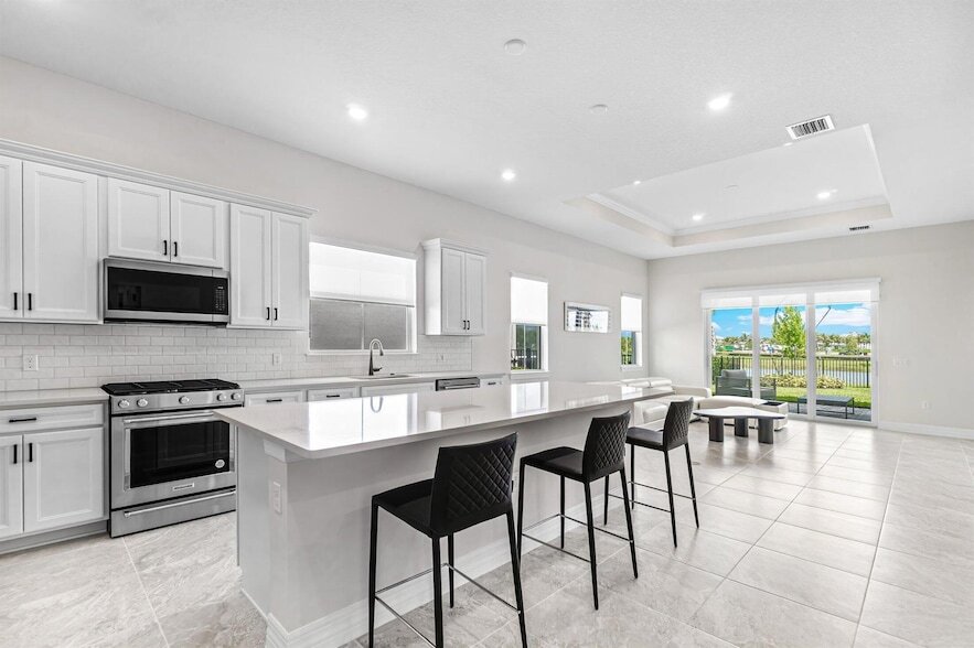 Primary Photo - 12325 Frontline Ln