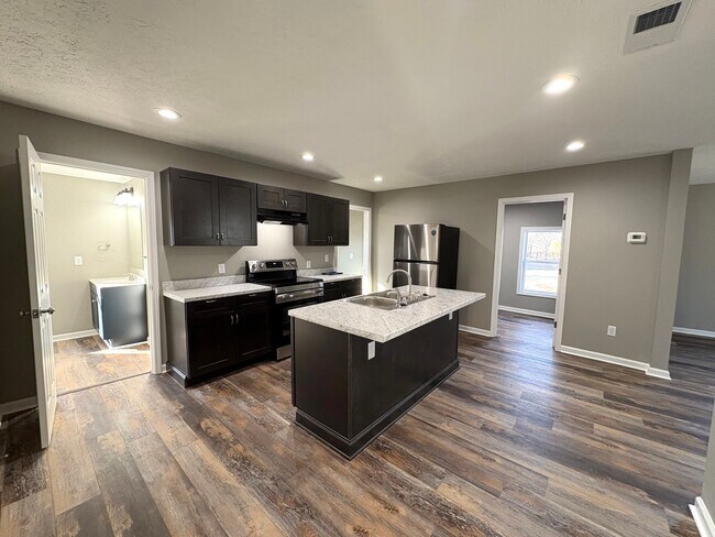 Foto del edificio - 422 Lexington Ave