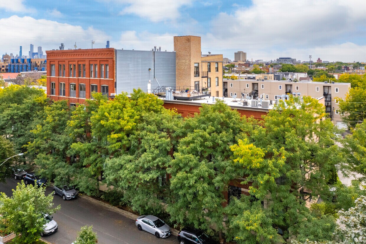 Foto principal - West Bucktown Lofts