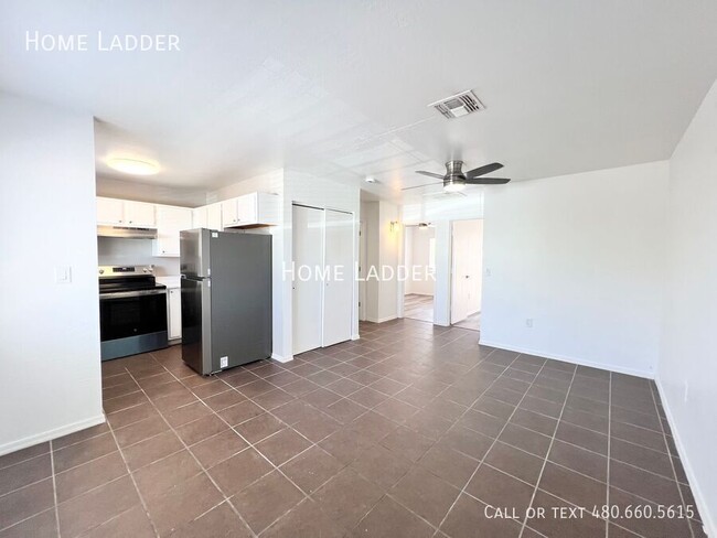 Building Photo - 440 Florence Heights Dr