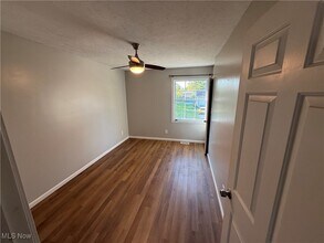 Building Photo - 189 Summit Ave