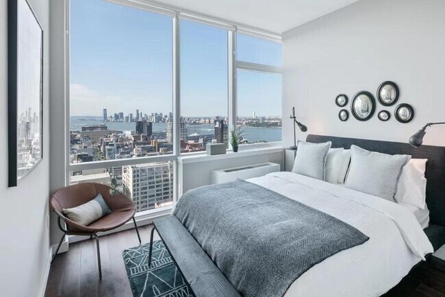 Building Photo - 1 bedroom in New York NY 10001