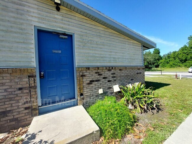 Foto del edificio - 1295 N Holland Pkwy