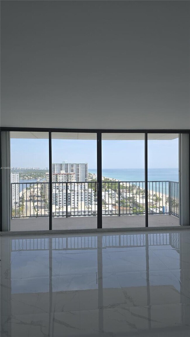 Foto del edificio - 2101 S Ocean Dr