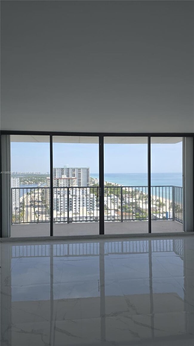 Building Photo - 2101 S Ocean Dr