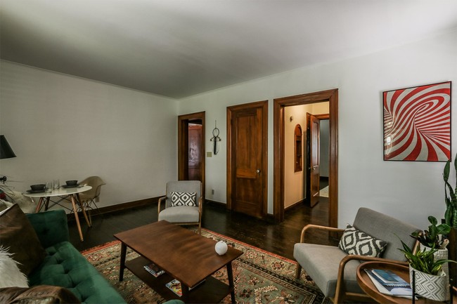 Foto del edificio - 400 NW 27th St