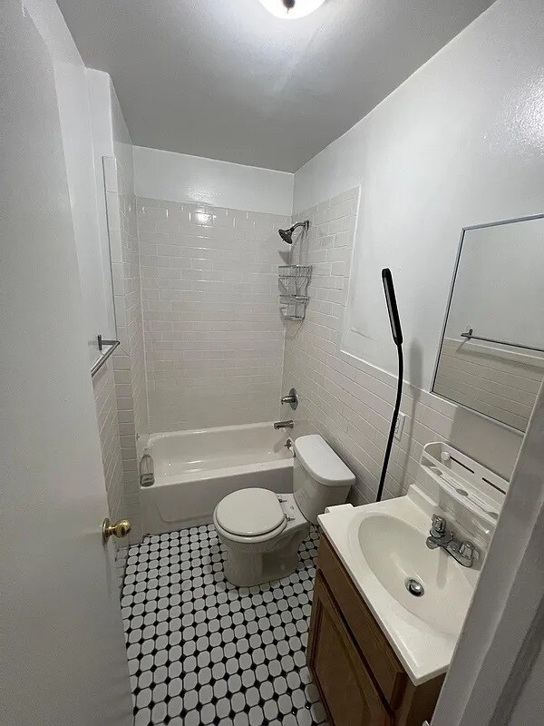 Foto del edificio - 22-77 Steinway St