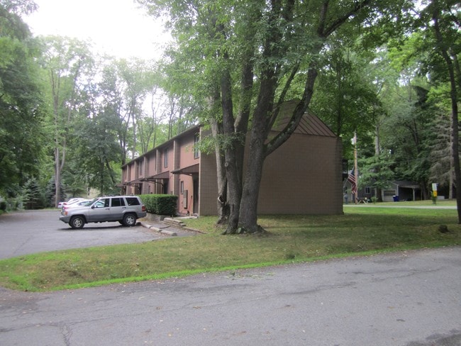 Building Photo - 429 Irma Ave