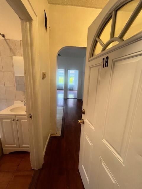 Primary Photo - 1 bedroom in BROOKLYN NY 11208