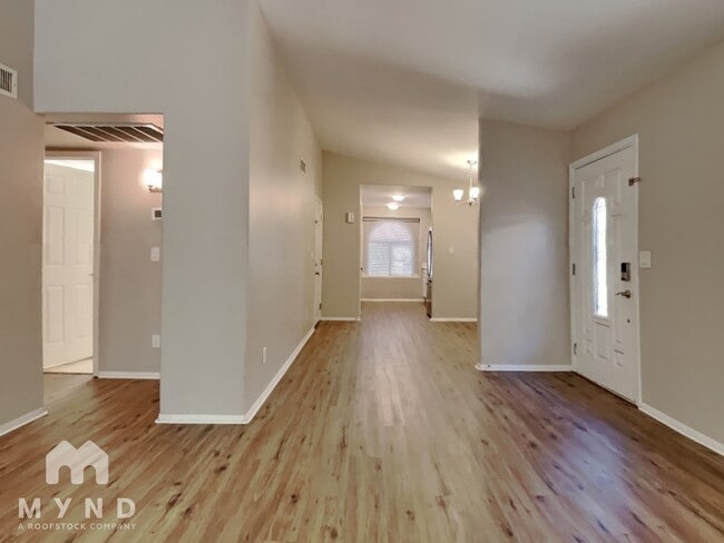 Building Photo - 19153 N 75th Dr