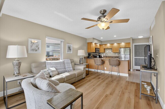 Foto del edificio - 451 Greensward Ln