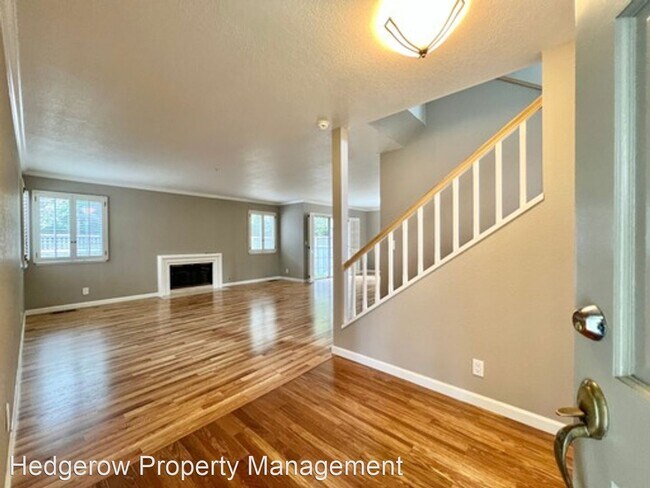 Building Photo - 3 br, 2.5 bath House - 63 Valley Club Circle
