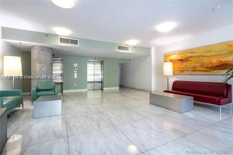 Foto del edificio - 1401 SW 22nd St