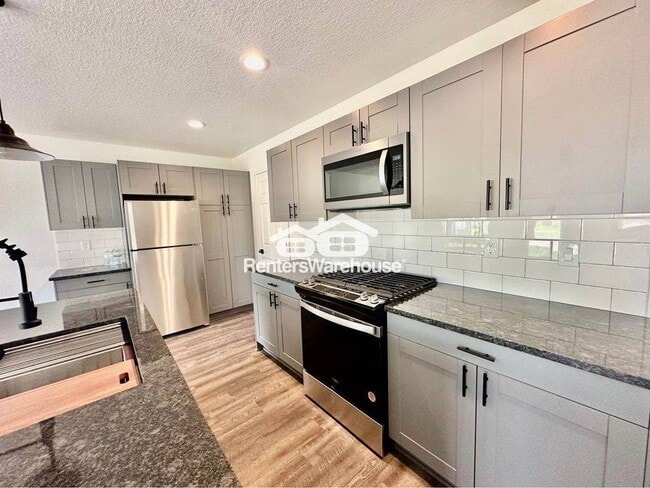 Foto del edificio - 2105 Willis Ave