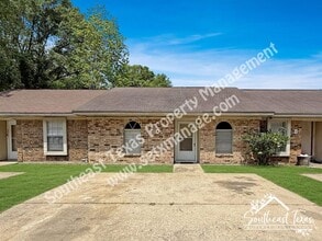 Building Photo - 782 Pinchback Rd