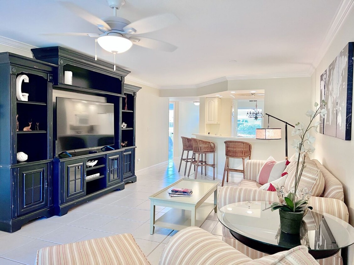 815 Gulf Pavillion Dr, Naples, FL 34108 House Rental in Naples, FL