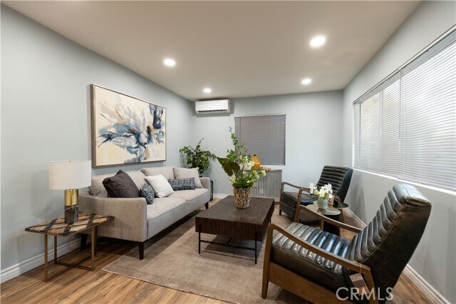 Foto del edificio - 2305 Sesmas St