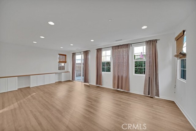 Building Photo - 126 Baculo St