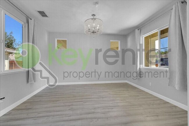 Foto del edificio - 1740 Allenwood Cir